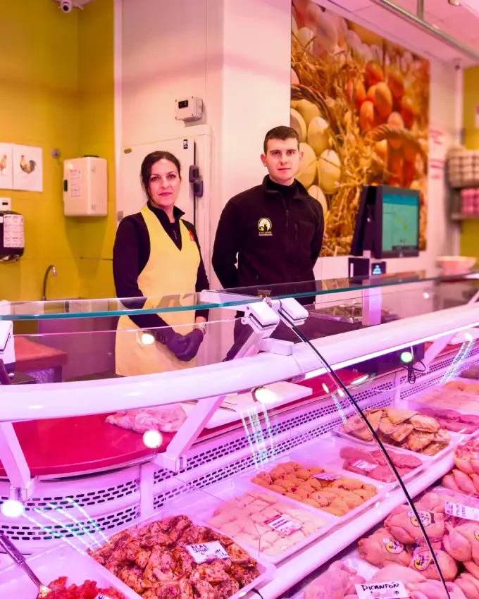 Pollerías Barrios & Barrios - Mercado Sur Burgos